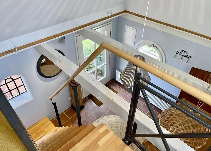 Semesterbostad Friesenkate Am Seedeich Hillgroven